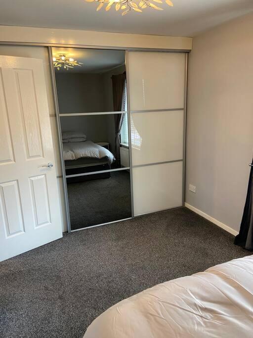 Вилла Garland Way 2 Bed House Sheffield Free Parking 5 Min From M1 Мосборо Экстерьер фото